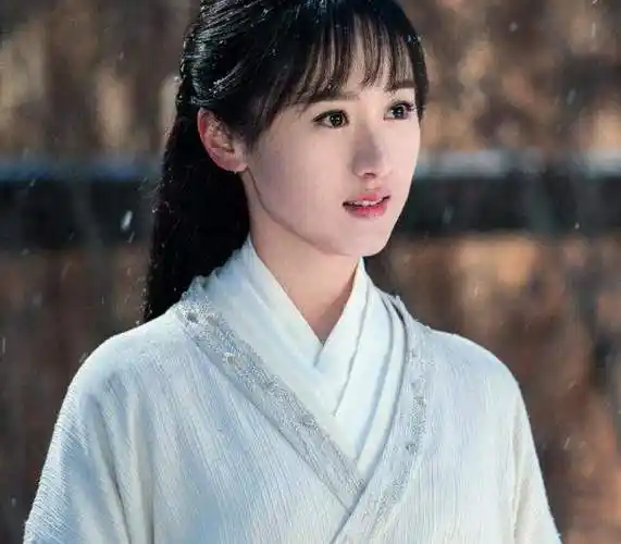 戴向宇的老婆是袁冰妍吗戴向宇前女友袁冰妍