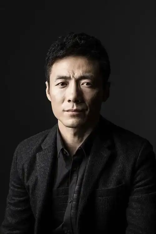 实力派演员祖峰曾任北电老师娶中戏刘天池搭档孙红雷获奖