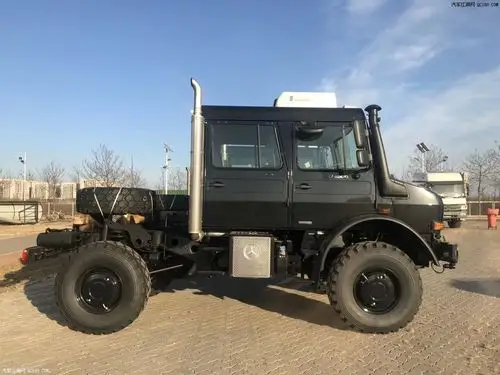 奔驰乌尼莫克u5000实车图片配置详解