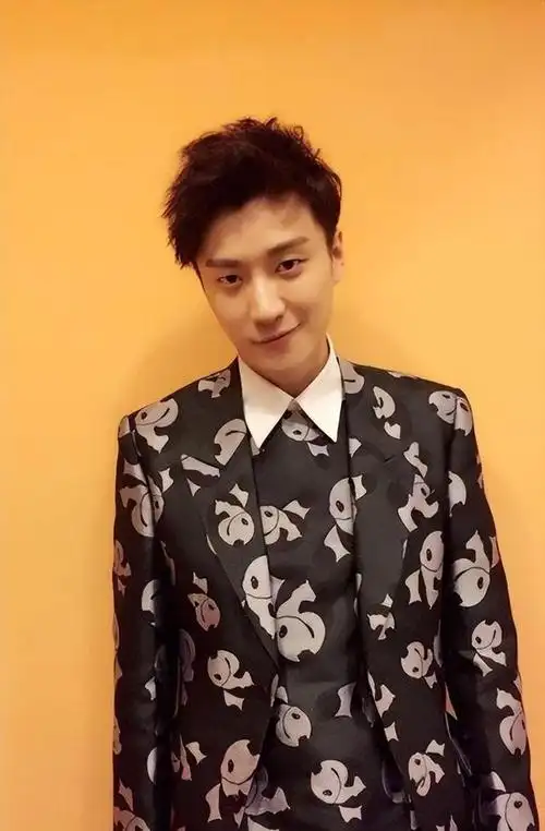 乔任梁爸妈首谈失独,无意揭开乔任梁死亡之谜,生前曾向父亲求救