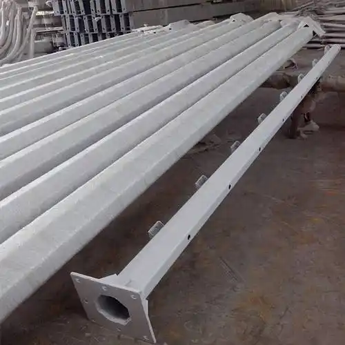 瑞欧交通标志杆下料中 八棱杆毛坯杆件 *** 大厂钢材八棱监控立杆 红