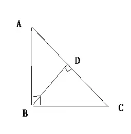 一个等腰直角三角形一条直角边长十二厘米斜边长18厘米斜边上的高是