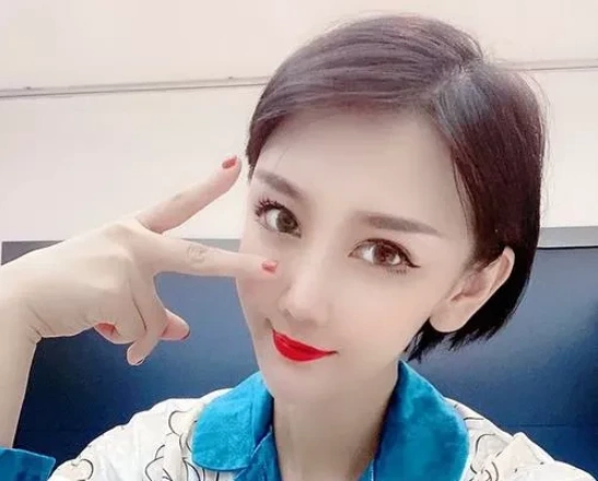 辛巴演完醒酒不认账的戏后,遭徒弟安若溪反诉,索求6700余万赔偿