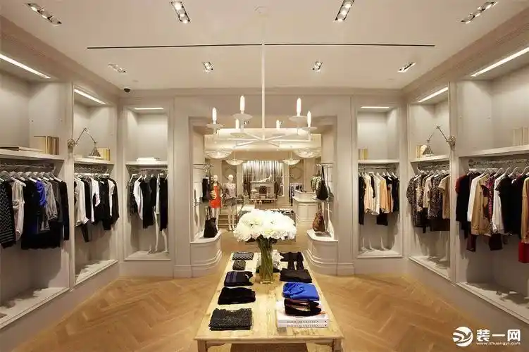 小型服装店装修(女装店怎么装修?)-涪州汇