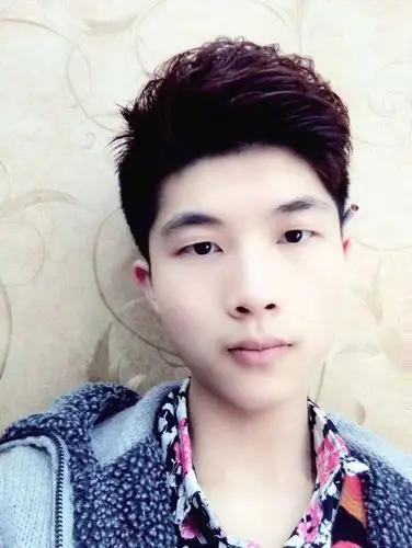 单眼皮小眼睛男生怎么样?