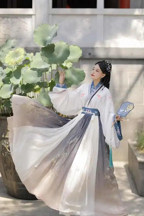 雨花央雪原创忆泉汉服女正品制交领齐腰襦裙中汉服