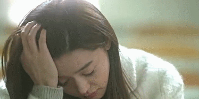 来自星星的你无奈千颂伊全智贤韩剧gif动图_动态图_表情包下载_soogif