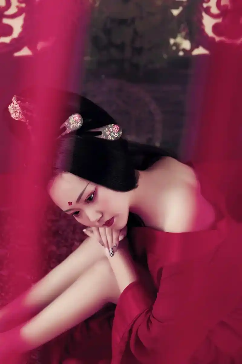 我在爱自己#惹红尘 #古风 #写真照  - 抖音