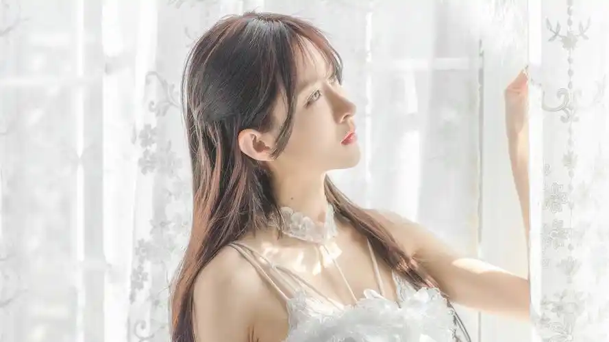 美女壁纸图片_桌面壁纸图片_壁纸下载-元气壁纸