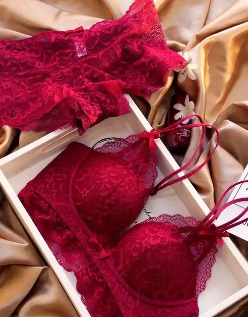 结婚内衣套装新娘 女生本命年内衣套装红色本命年无钢圈文胸套装小胸