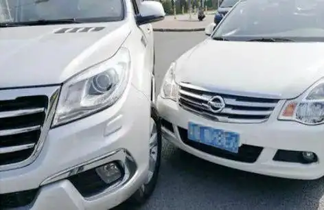 发生轻微交通事故怎么办?请使用"快处快赔"神器