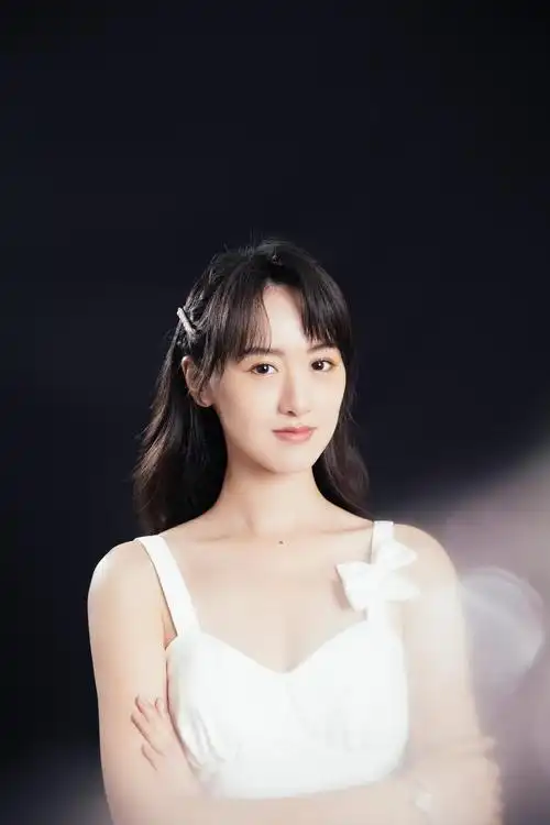 季小季追星 的想法: 袁冰妍偷逃税被处罚并追缴297.