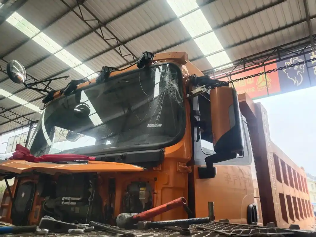 前后修复对比 会泽卡帮大车修理厂(重汽服务站) - 抖音