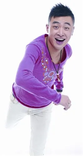 从不知名的酒吧驻唱到《我爱记歌词》人气领唱,天悦借助"记歌词"人气