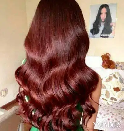 黑色渐变酒红色头发怎么染渐变色染发教程详细解析