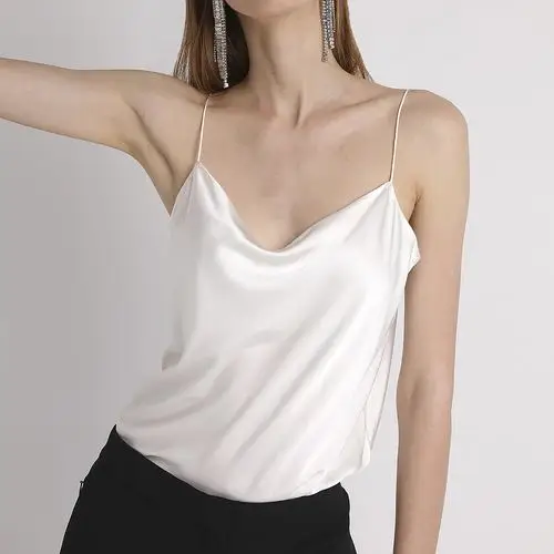 zum2020夏季真丝吊带背心女真丝缎面v领外穿时尚性感细肩带桑蚕丝