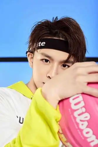 徐浩新曲男孩女孩封面造型曝光重温青涩少年时代