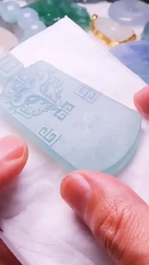 翡翠仿古无事牌,背后才是重点