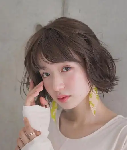 胖脸适合什么发型,胖人脸大什么发型好看(长脸,方脸刘海是重点)