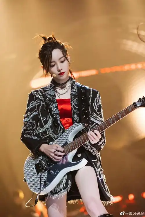 月尘樱的个人主页 - 半次元 - acg爱好者社区