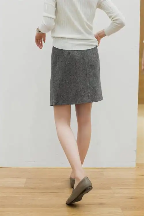 14日10:00上新9折 优雅演绎 人字纹羊毛斜开叉半身裙