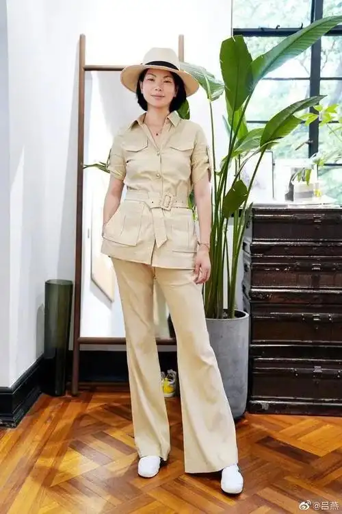 中国第一名模吕燕(中国第一名模吕燕图片)-天晟网