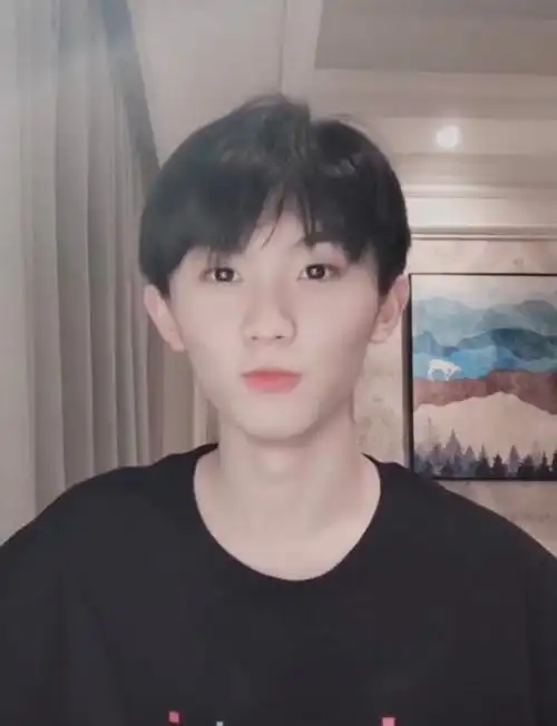 哥哥今晚好漂亮好漂亮啊