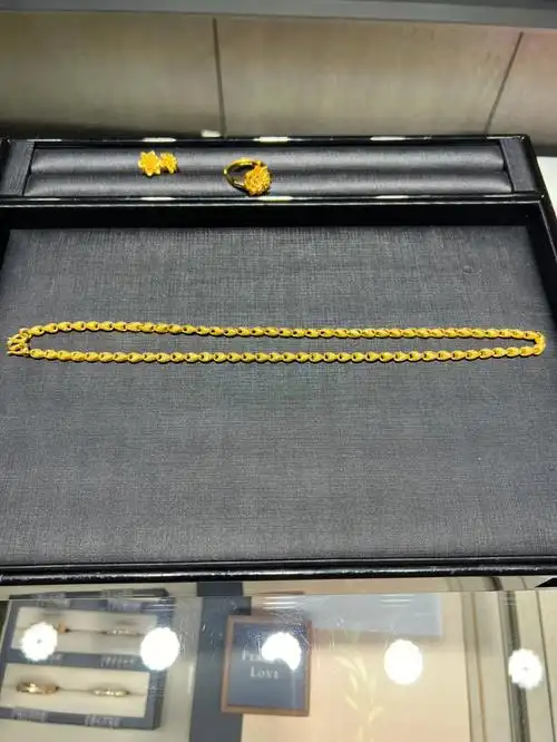 周大福黄金项链95新二手408一克处理
