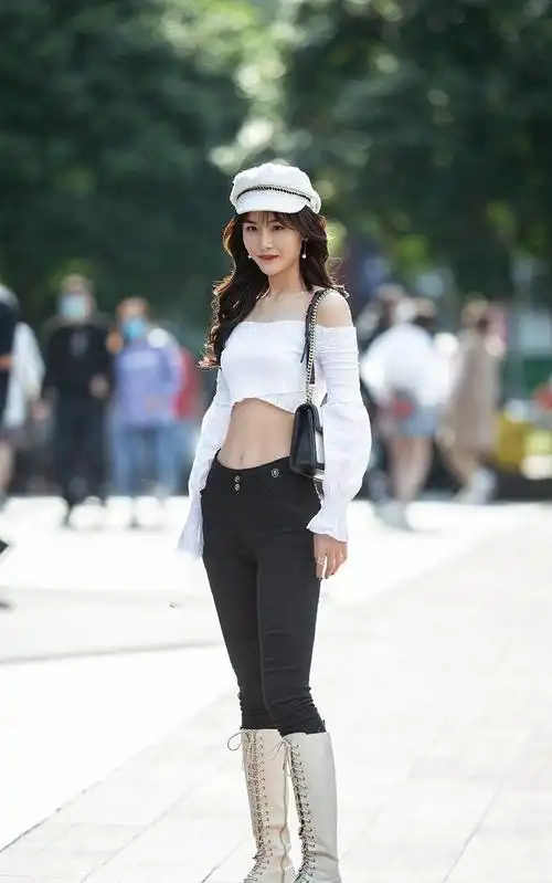 露腰线可以展示好身材