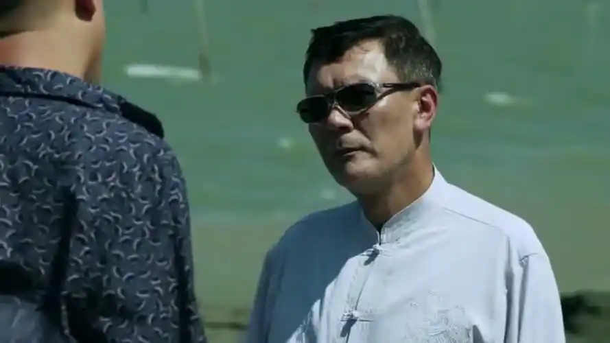 利刃出击-青龙帮老大求曾勇,带回他儿子, 可这阴谋本就是针对他的