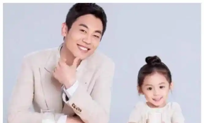 演员朱亚文,宠妻12年并声称,我的荷尔蒙只对老婆释放.