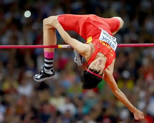 "白鹤亮翅"要重出江湖!张国伟官宣将出国参赛