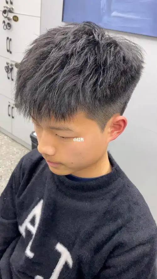 男士好打理发型,摩根烫