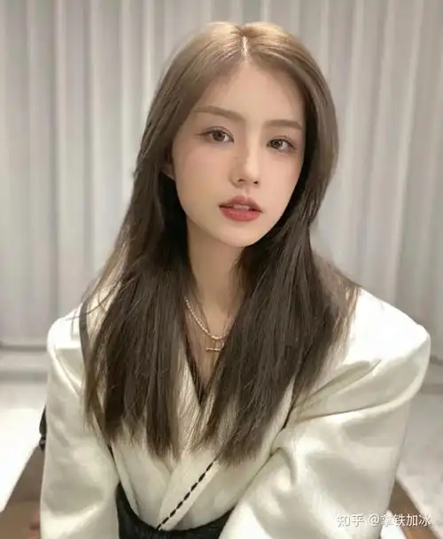 茉莉茶色发色属于很清爽自然的颜色,虽然它是属于冷色系,但是真的是