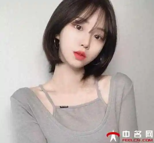 小清新的发型女短款图片初恋感必剪的短发发型