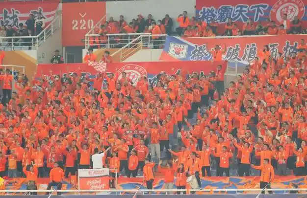 山东泰山主场2-2平河南队|鲁能|黄紫昌|河南省|山东省_网易订阅