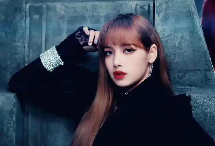 blackpink lisa 自制 - 堆糖,美图壁纸兴趣社区