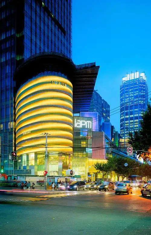 奢侈品牌最爱上海,那里有中国最多的高档商圈