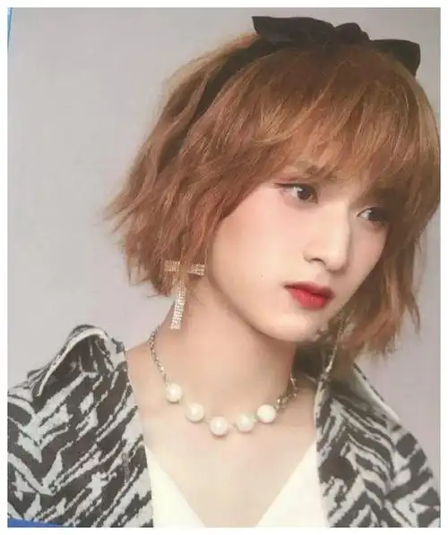 时代少年团的女装扮相马嘉祺小家碧玉宋亚轩宛如初恋