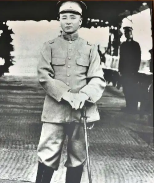 张作霖被田小凤下药之后,辽西一带便有了传闻:他是下凡的公牛精