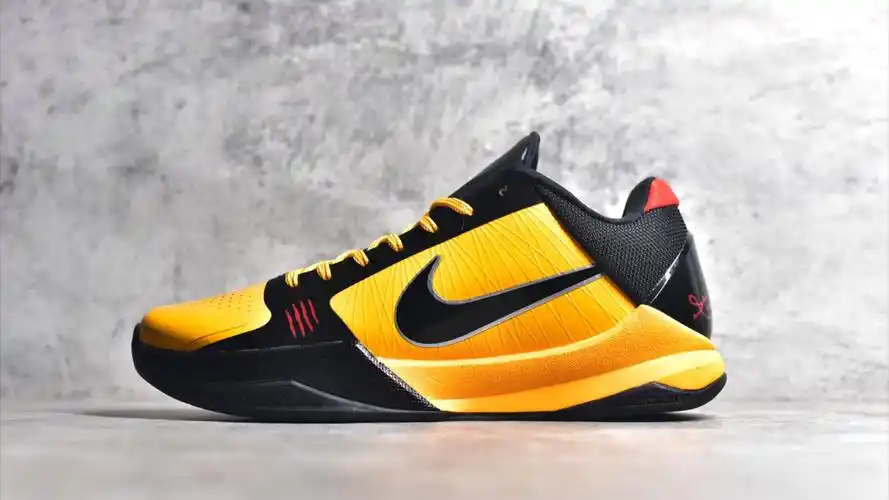 nike kobe v " bluce lee " 科比5 科比五 实战篮球鞋