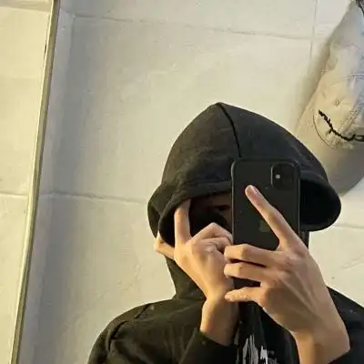 男生冷酷遮脸头像 高清帅气的挡脸男生最酷照片头像