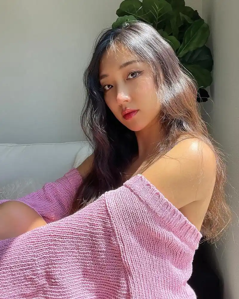 居家ootd.今日份当然是粉粉的啦94#甜酷女孩 #ootd - 抖音