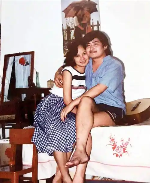 原创刘欢的妻子卢璐被他一见钟情相识9天闪婚生一女被宠一辈子