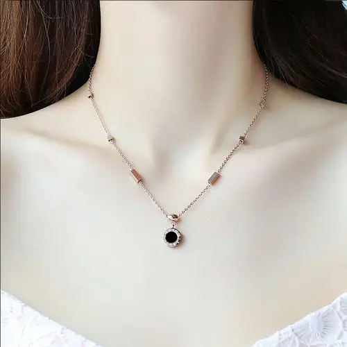 网红项链女玫瑰金简约个性韩版潮气质百搭小众设计装饰钛钢锁骨链