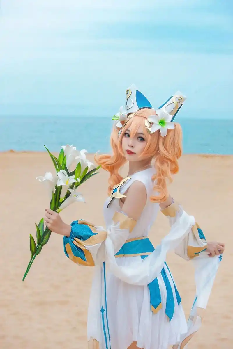 今年夏天和我一起来海边吧#cos #王者 #蔡文姬 #繁星呤 - 抖音