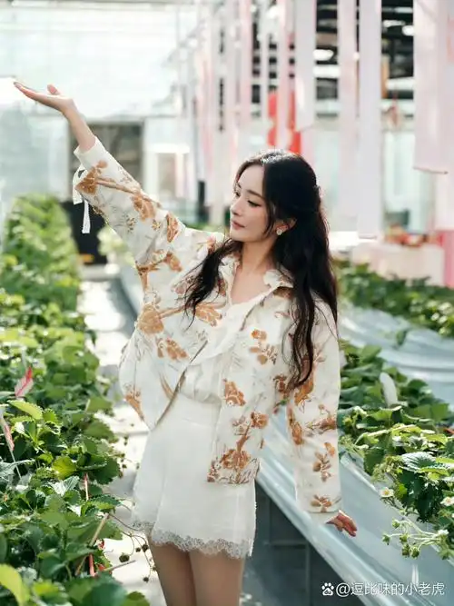 杨幂今年38岁,是女人最好的年纪