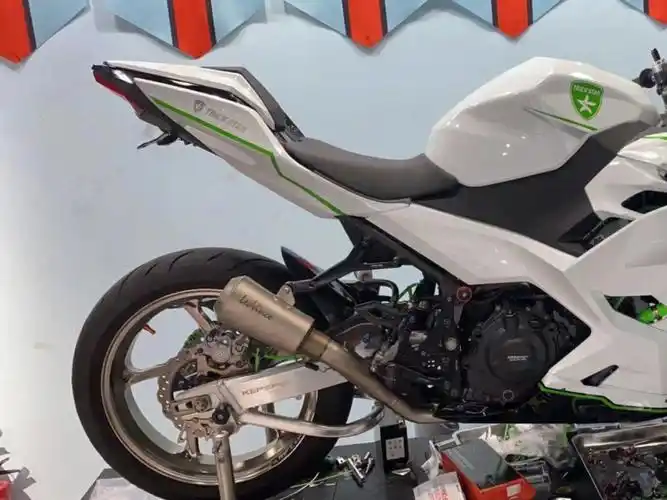 爆改川崎ninja400小排天花板
