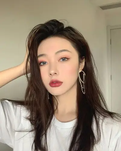 精致生活妆容 造型