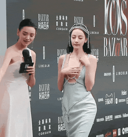 迪丽热巴正面回击金星:你越看不惯捂胸我越捂,女性自由不容侵犯_风格